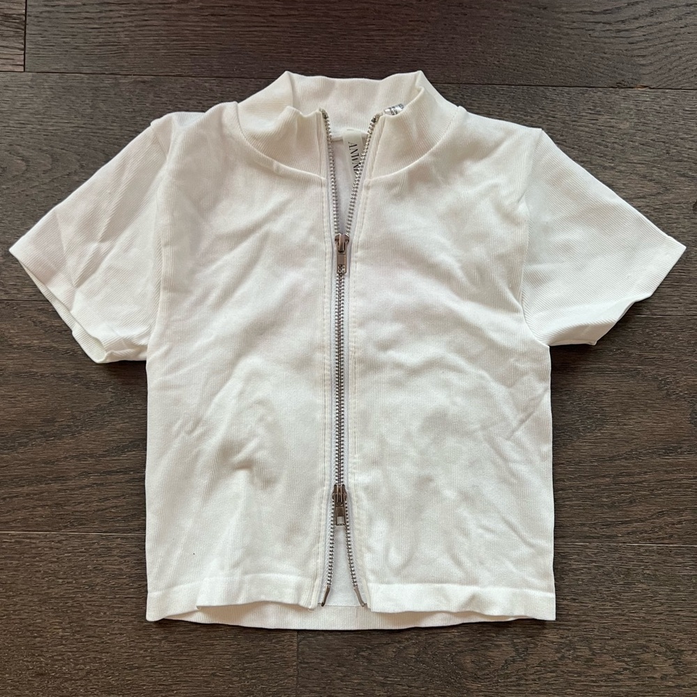 White zip up crop top